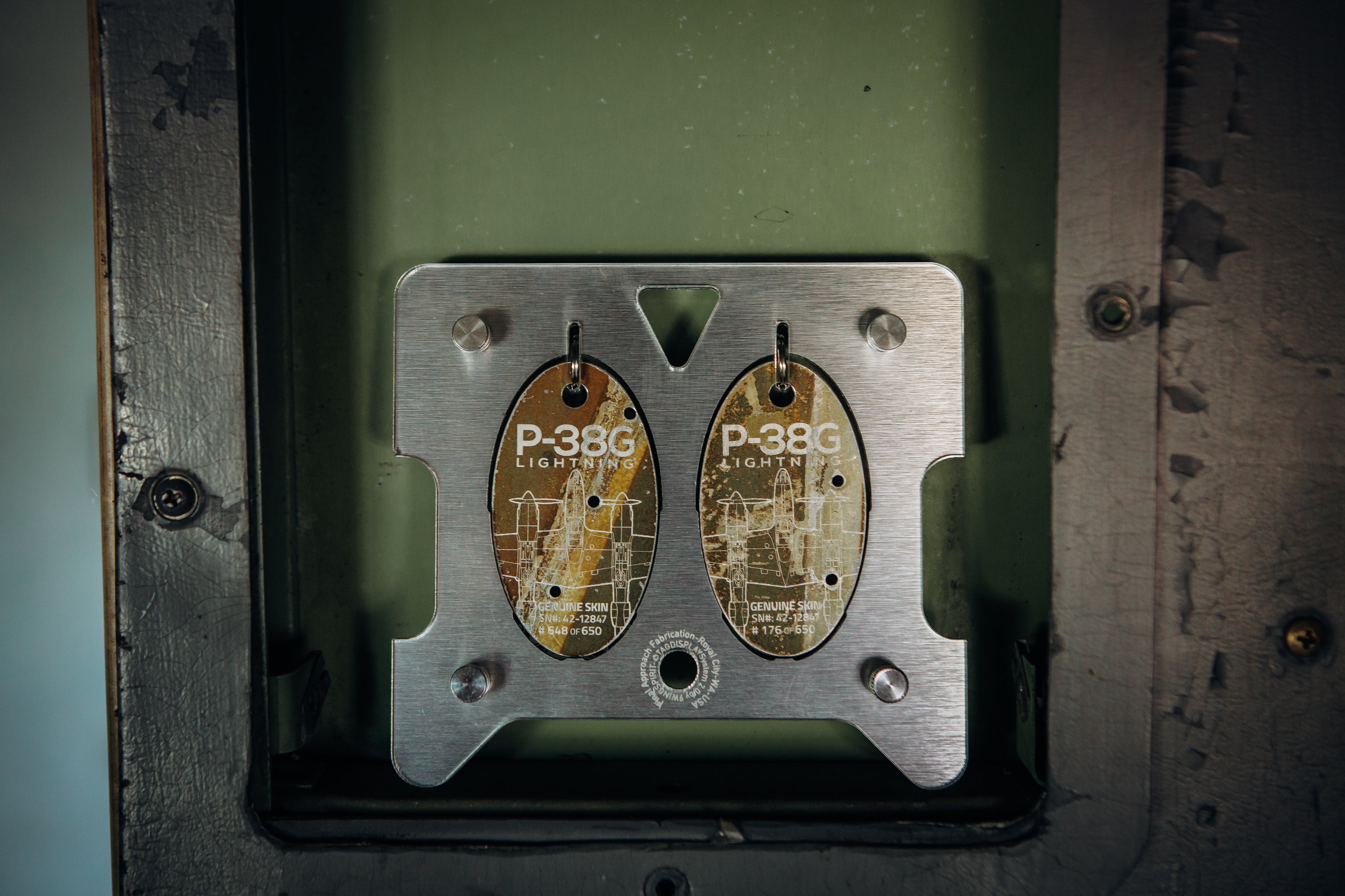 TDS PlaneTags 2-Slot Tag Display